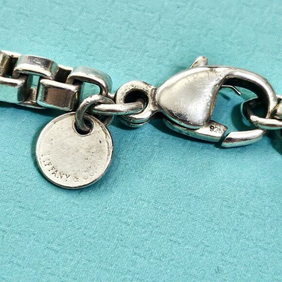 $495 Tiffany & Co. Venetian Box Link Sterling Silver Unisex Bracelet Chain 7.5” - Picture 2 of 5